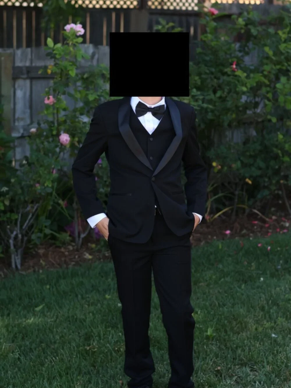 Black Tie Tuxedo (boys, size 14)